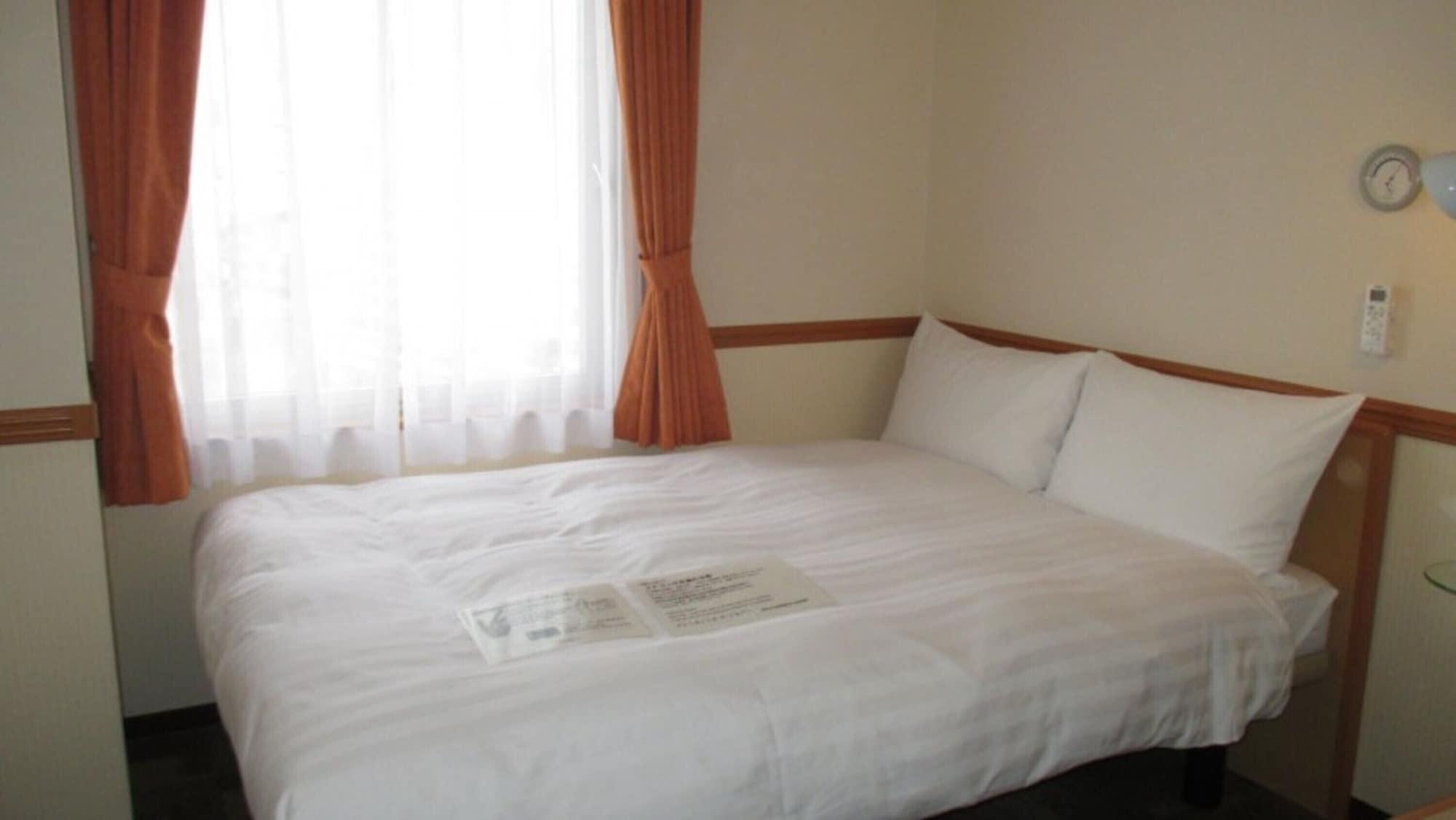 Toyoko Inn Okinawa Naha Kokusai-Dori Miebashi-Eki Exterior foto