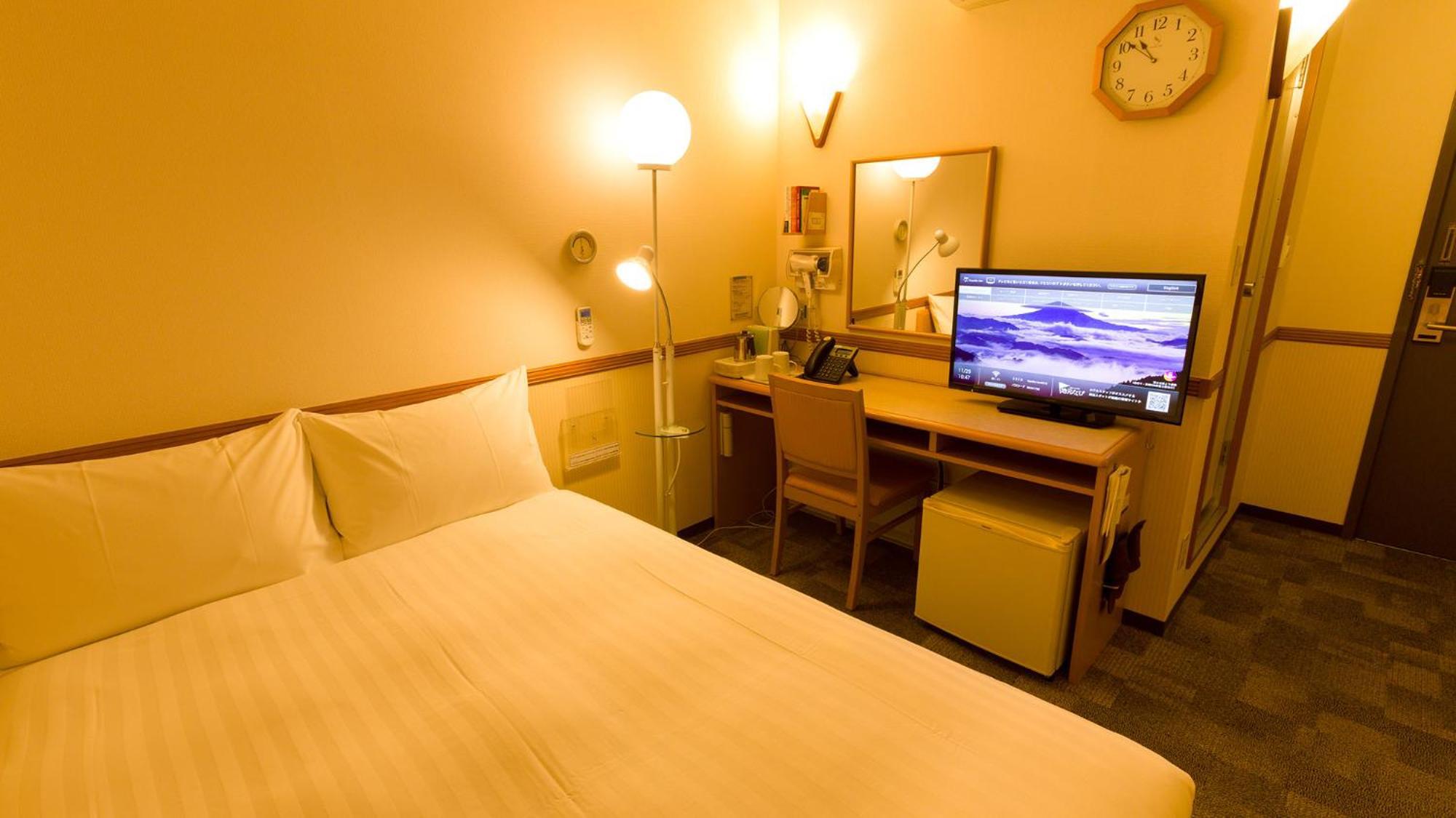 Toyoko Inn Okinawa Naha Kokusai-Dori Miebashi-Eki Zimmer foto